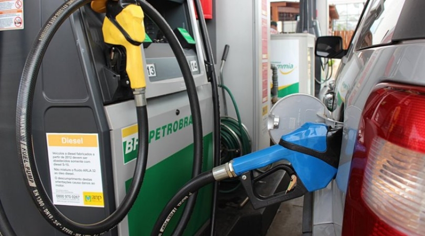 Gasolina e diesel já estão sendo comercializados com preços reajustados em Passo Fundo