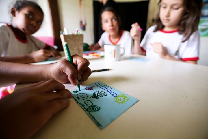 Sem Segredo pergunta: você acha que os alunos aprendem ou não aprendem com ensino remoto?