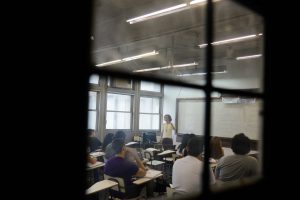 Aulas retornam em março na rede estadual com grande investimento do Governo em EPI's