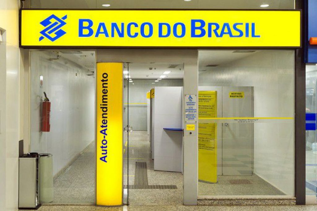 Bancos fecham hoje e só retomam atendimento ao meio dia de quarta-feira