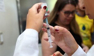 Vacinação contra a gripe segue com baixa procura em Passo Fundo; 17 grupos podem se vacinar