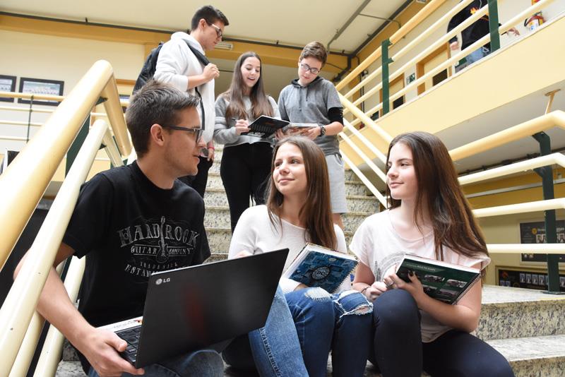 Ensino Médio terá carga horária maior a partir de 2022