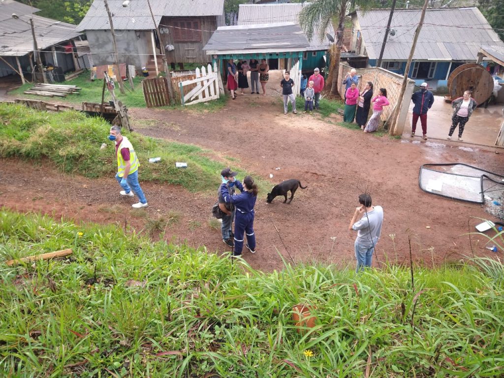 Município pede ajuda ao Estado para reassentar moradores irregulares