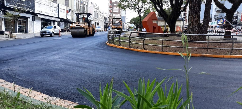 Após finalização asfáltica, será realizada a sinalização da Avenida Brasil