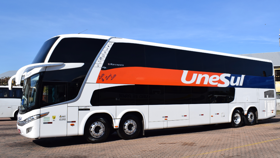 Unesul oferece nova conexão de Passo Fundo com litoral catarinense a imagem mostra um ônibus da Unesul