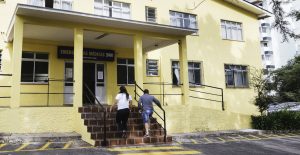 Emergência do Hospital de Clínicas vai atender somente casos graves na primeira quinzena de setembro