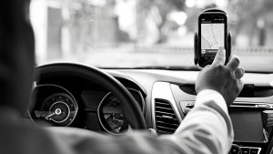 Mudança na lei autoriza uso de carros alugados e com até 8 anos de fabricação