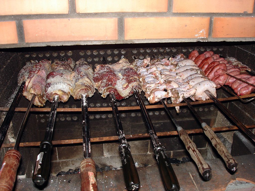 Oferta de carne diminui e falta de alguns cortes pode atingir o Estado