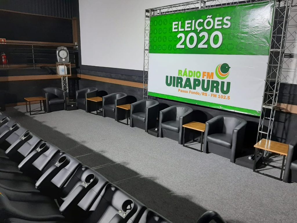 Debate da Uirapuru com candidatos a prefeito esquenta campanha eleitoral