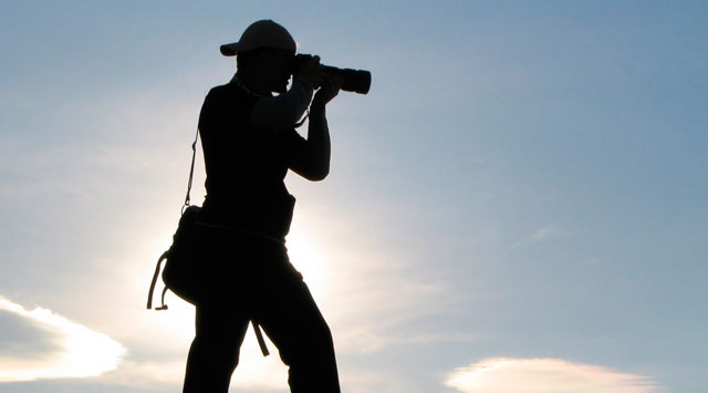 Dia do Repórter Fotográfico: profissional conta histórias através de imagens