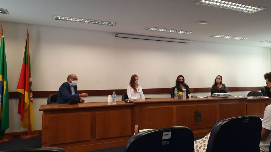 MP alerta: pais devem garantir a realização de atividades remotas dos filhos