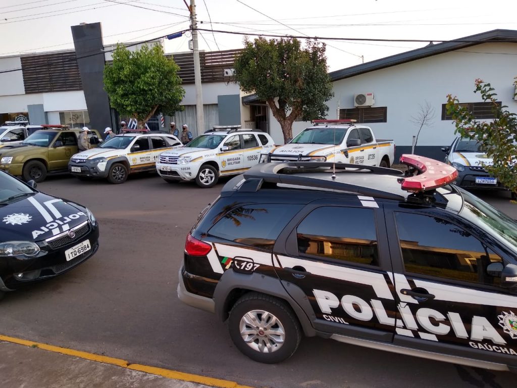 Operação "Dia de Treinamento" mobiliza mais de 140 policiais em Santa Bárbara do Sul
