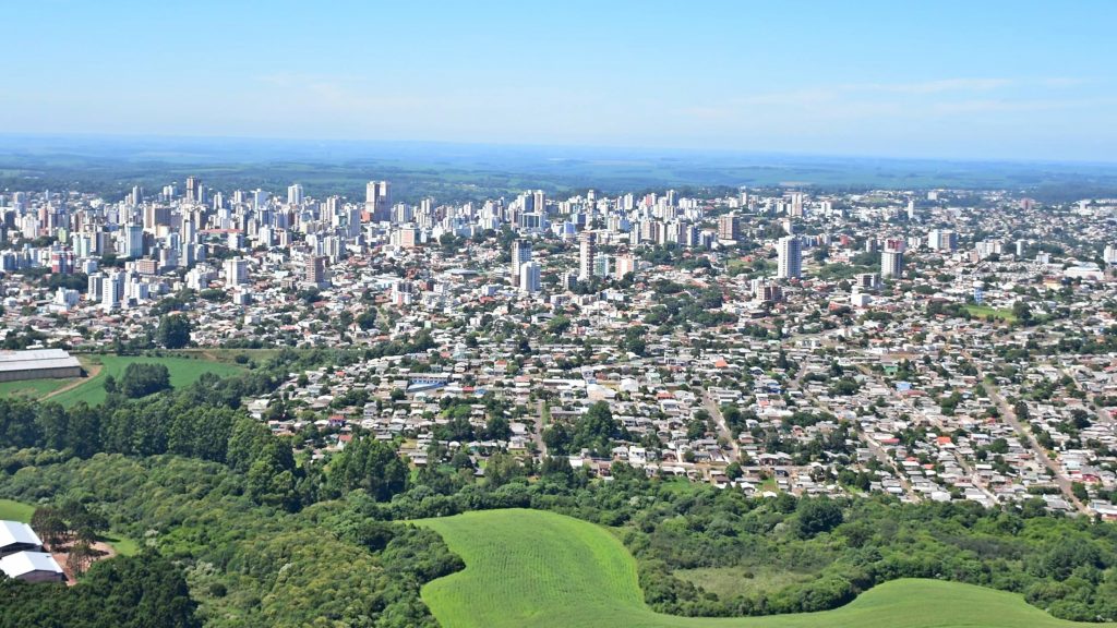 IMED e grandes empresas se unem para incentivar geração de novos negócios
