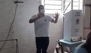 Sexto candidato a votar, Lucas Cidade ressalta acolhimento da comunidade com suas propostas