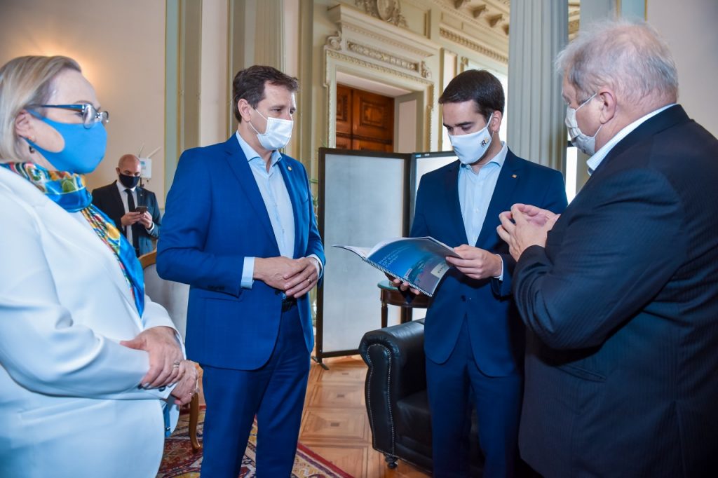 Protocolo sanitário da 22ª Expodireto Cotrijal é entregue ao governo do RS