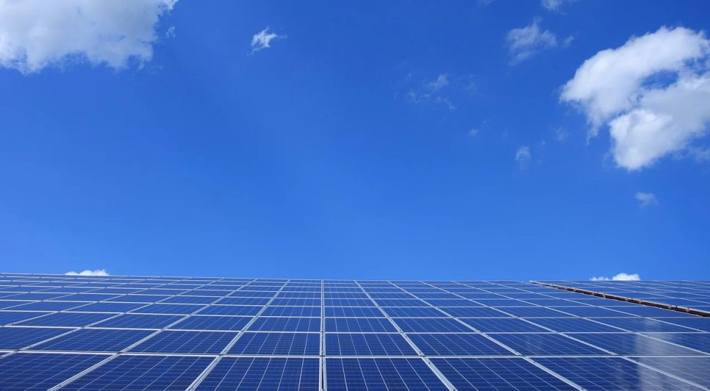 Energia solar já reduz conta em indústria de Passo Fundo