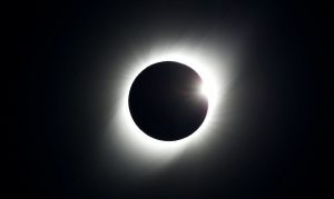Brasil terá eclipse solar parcial entre meio-dia e 15h
