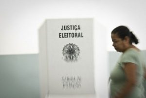 PEC do voto impresso: especialista afirma que proposta não garante sigilo do voto
