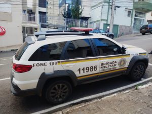 Adolescente que estava desaparecida é localizada pela Brigada Militar a imagem mostra a viatura da Brigada Militar