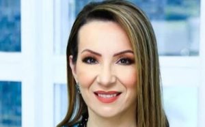 Pedro Almeida anuncia médica Cristine Pilati como nova secretária de Saúde