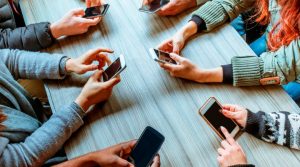 Psiquiatra alerta para os riscos de uma vida excessivamente digital