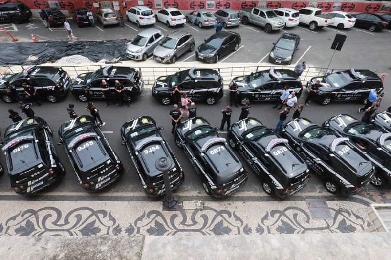 Polícia Civil de Passo Fundo recebe viatura semiblindada do estado