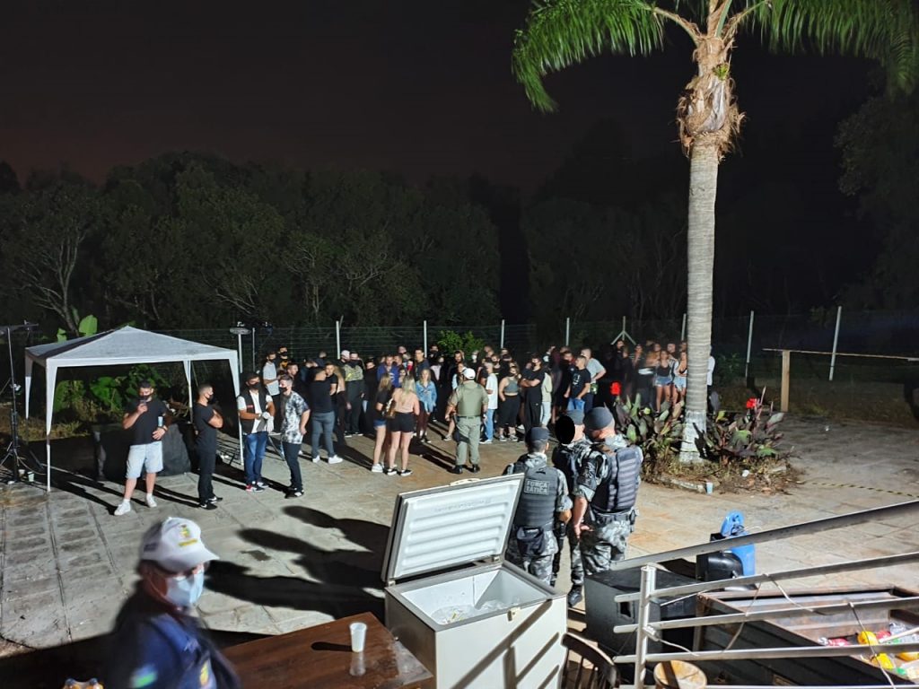 Fiscalização acaba com grande festa no interior de Passo Fundo