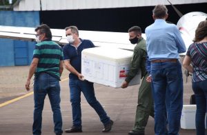 Vacinas contra covid-19 chegam em Carazinho para a região de Passo Fundo