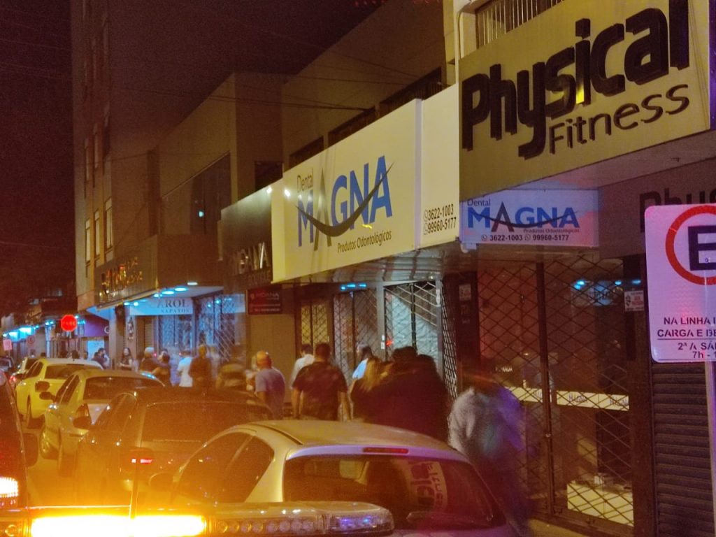 Força Tarefa flagra casa noturna lotada em Passo Fundo
