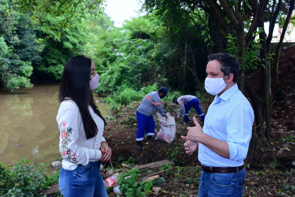 Prefeitura inicia nova etapa de limpeza no Rio Passo Fundo