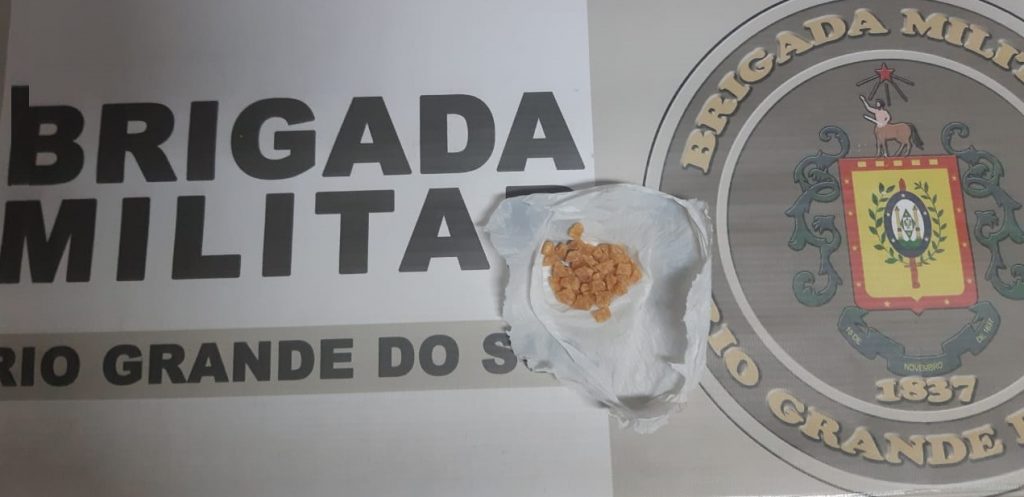 Materialidade de provas tem maior peso do que quantidade de drogas nas prisões por tráfico