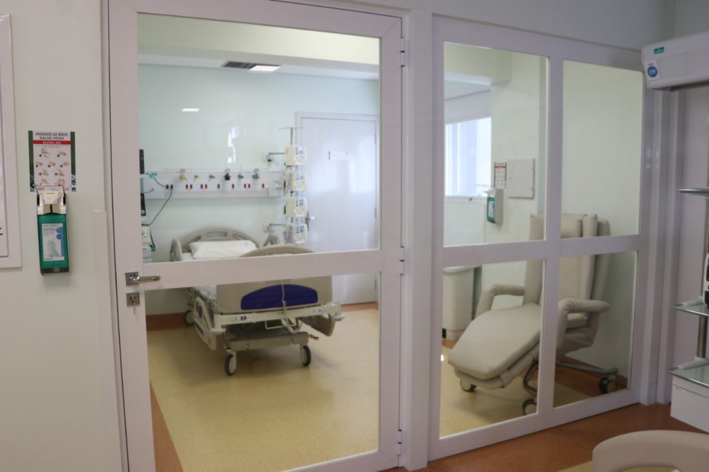 Médica intensivista do HSVP relata falta de especialistas para atuar em UTI's