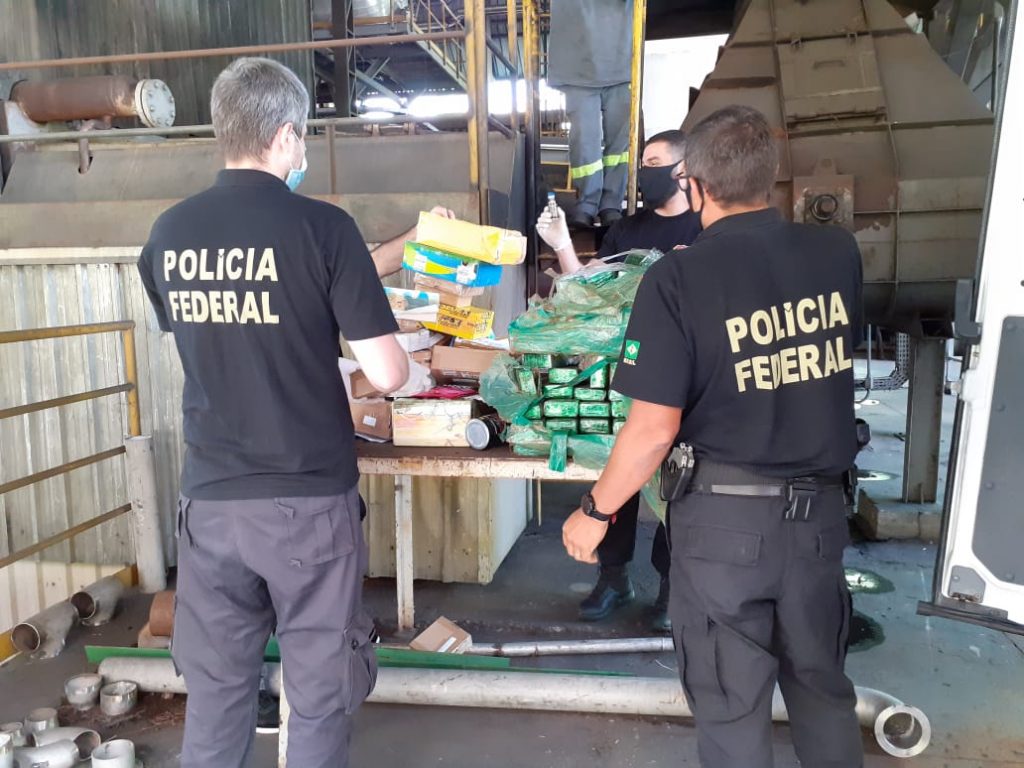 Polícia Federal incinera mais de 3 toneladas de drogas em Passo Fundo