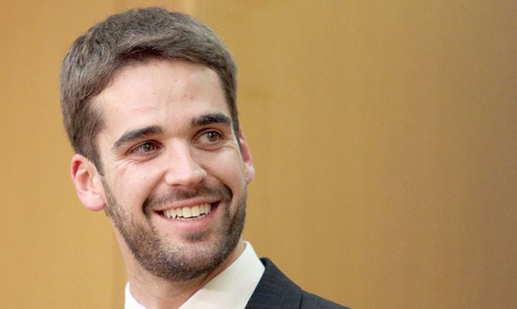 PSDB articula Eduardo Leite para candidato a Presidente da República