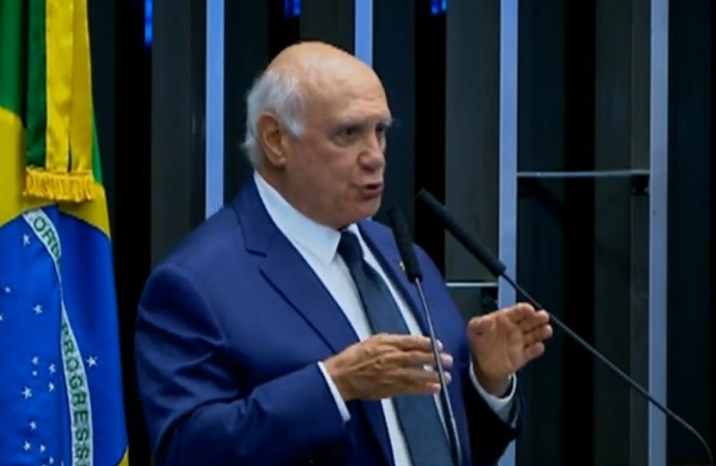 Lasier acusa governo de comprar votos para eleger presidente do Senado