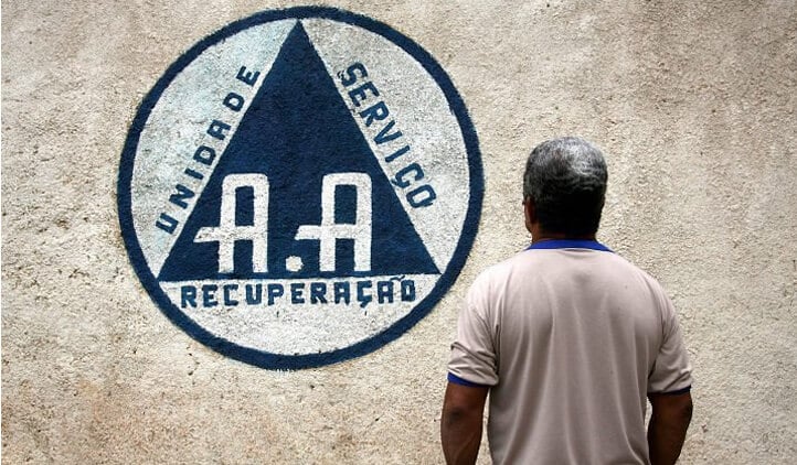 Procura por alcoólicos anônimos de Passo Fundo aumenta durante pandemia