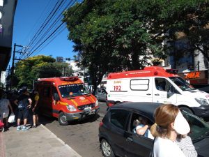 Após briga, mulher é esfaqueada no Centro de Passo Fundo