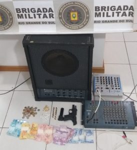 PATAMO da BM prende homem por tráfico, receptação e porte ilegal na Vila Jardim