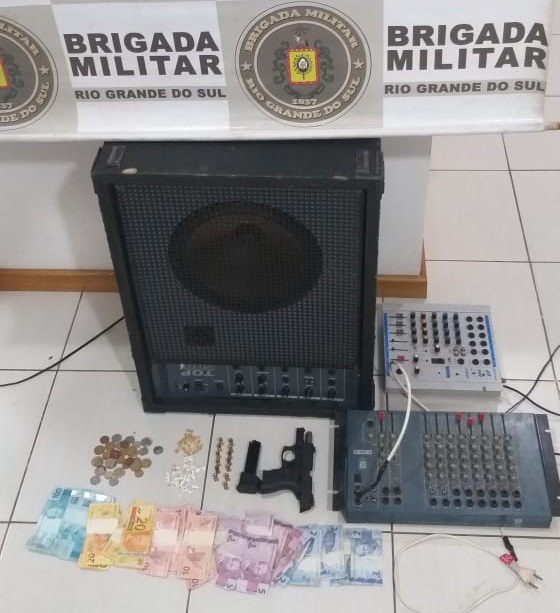 PATAMO da BM prende homem por tráfico, receptação e porte ilegal na Vila Jardim