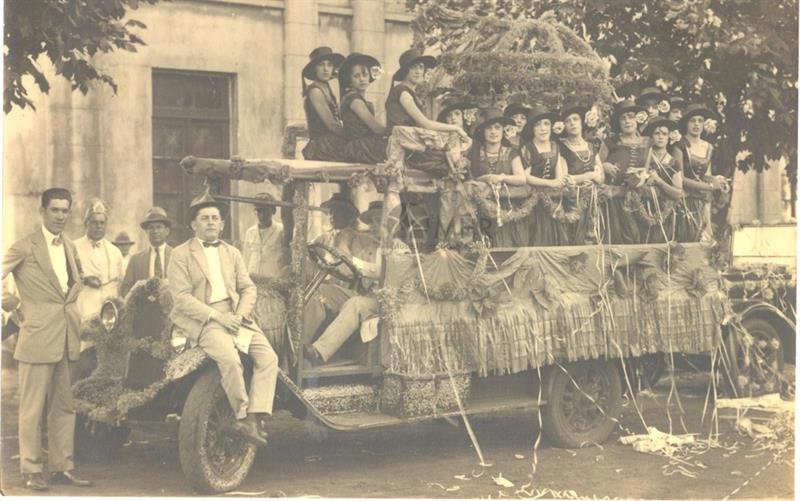 Comemoração do Carnaval é registrada desde 1910 em Passo Fundo, diz historiador