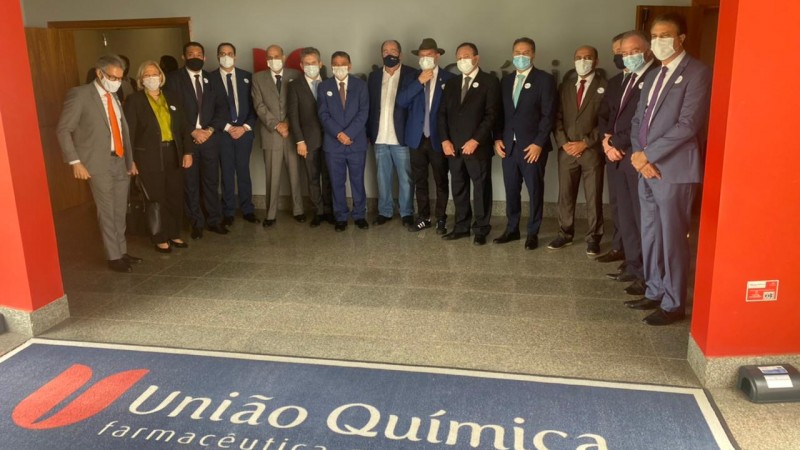 Vacina russa chegará em abril, informa fabricante do imunizante no Brasil