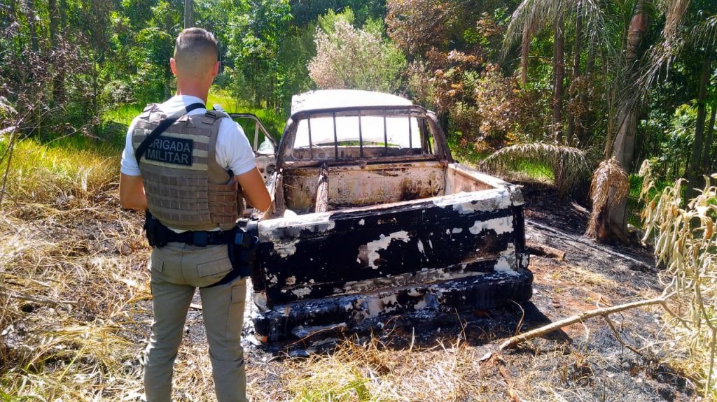 BM localiza veículos depenados em Bela Vista e Coxilha