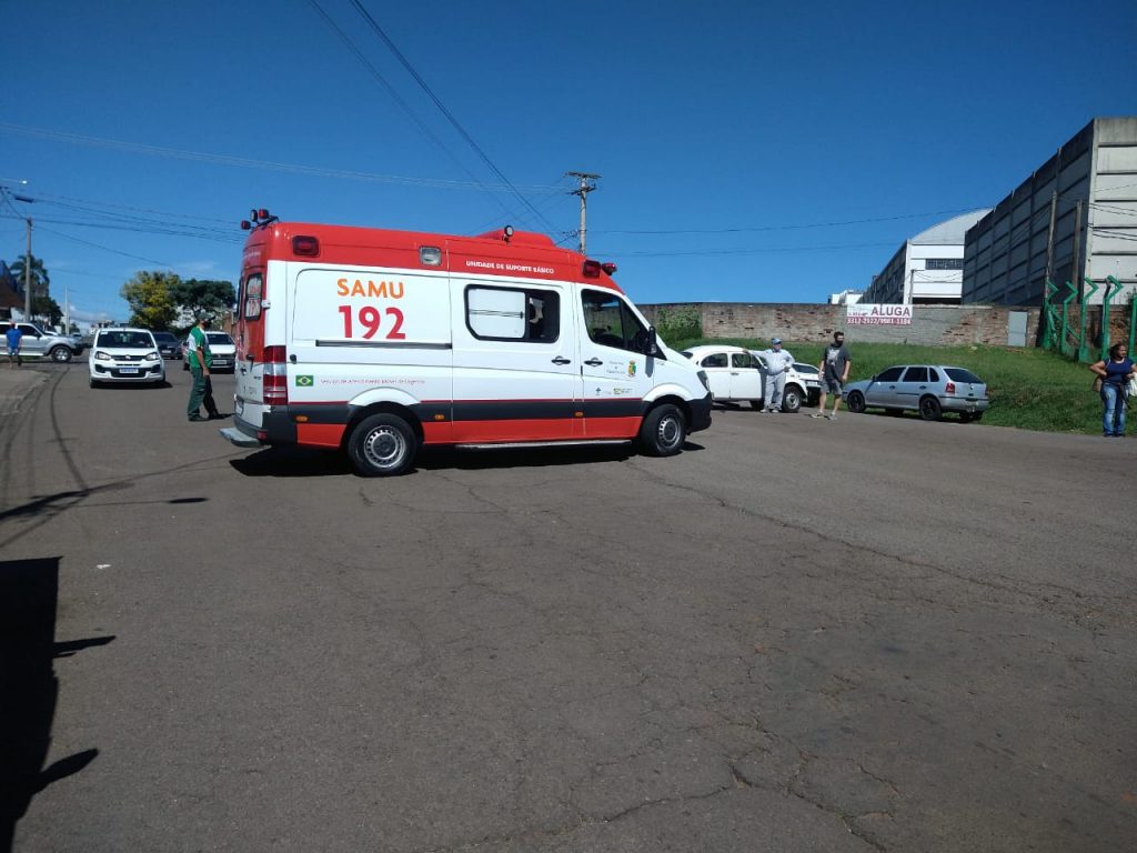 Motociclista fica ferido após colisão no bairro Boqueirão