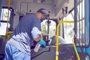 Movimento no transporte público será monitorado com a volta às aulas, diz secretário