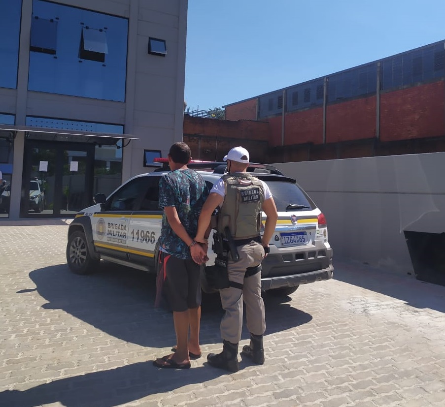 BM prende homem com mandado de prisão criminal na Morada do Sol