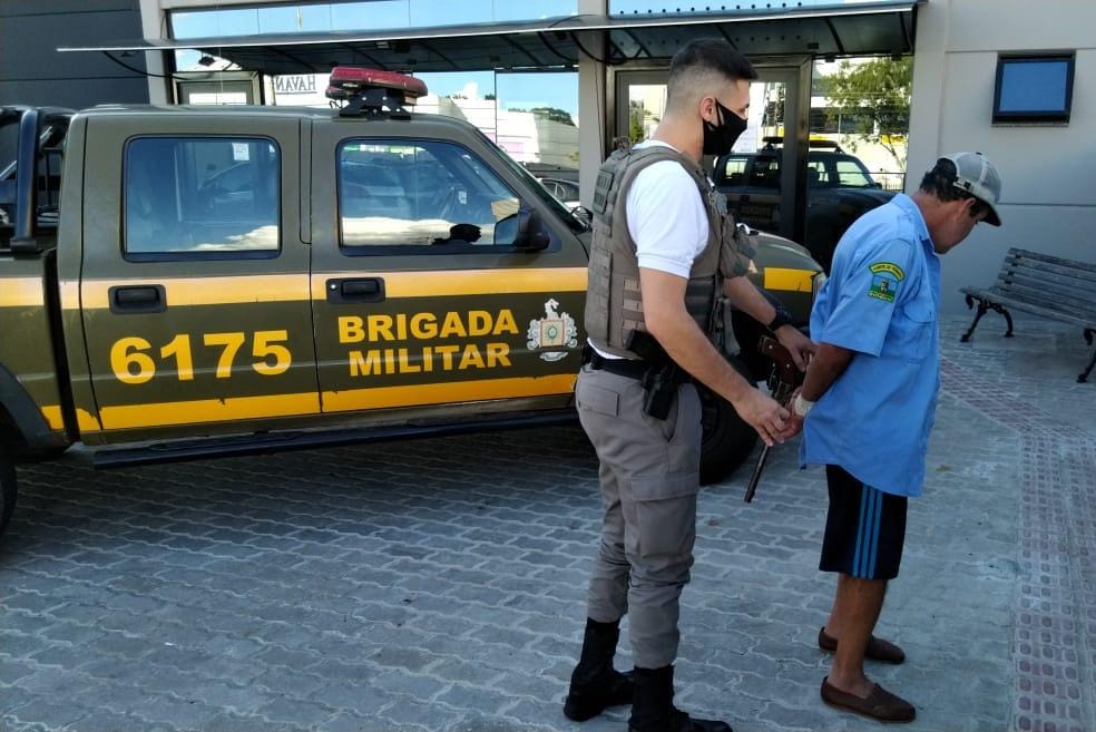 Homem compra garrucha por 500 reais e acaba preso pela BM em Coxilha