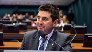 Deputado Jerônimo Goergen sugere ao FNDE utilizar recursos de loterias para prorrogar contratos do FIES