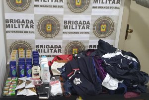 Força Tática prende quatro pessoas em Passo Fundo por furtos na região