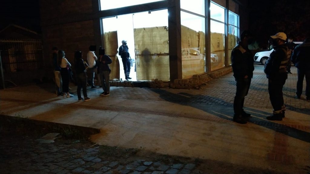 Força Tarefa flagra festas clandestinas nesta Sexta-feira Santa