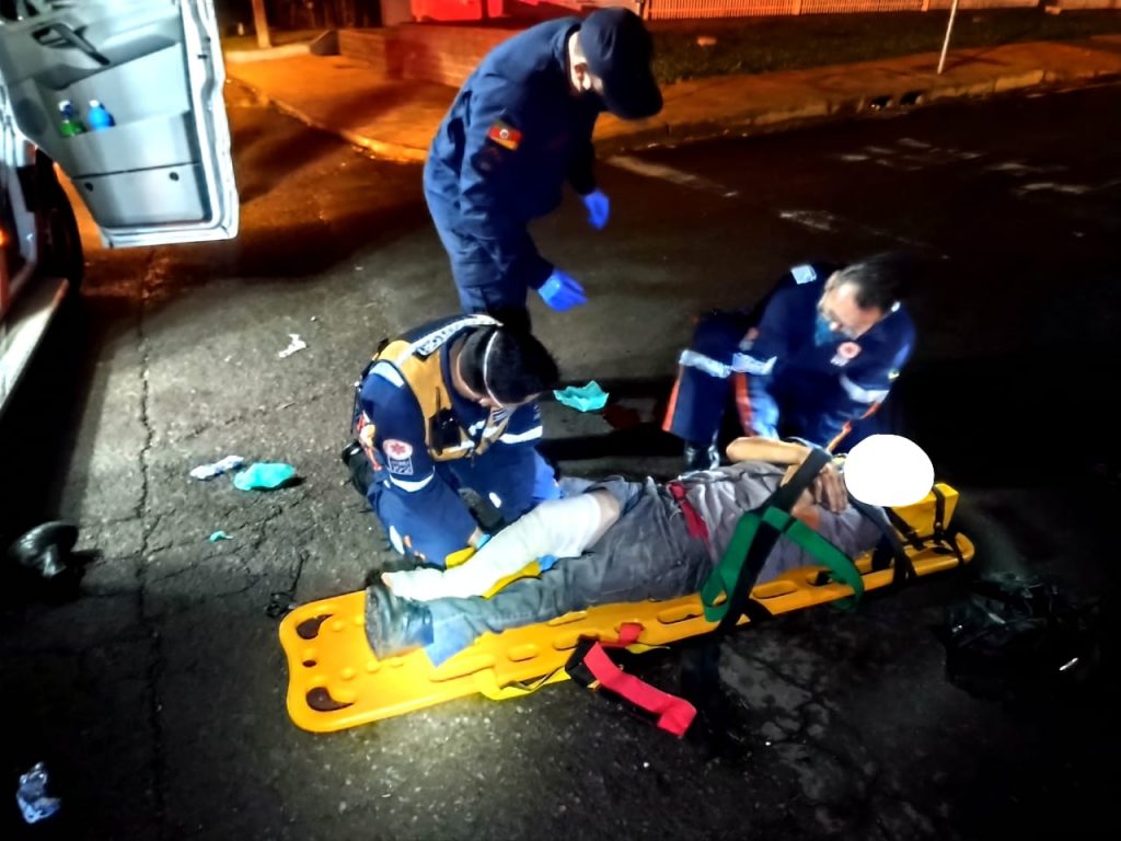 Homem fica com fratura exposta após atropelamento no Parque dos Viajantes